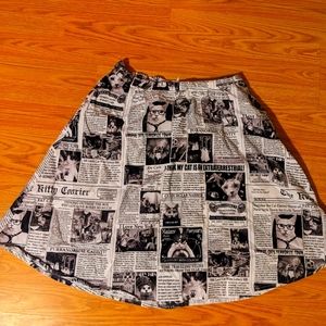 Retrolicious Cat News Skirt in Medium